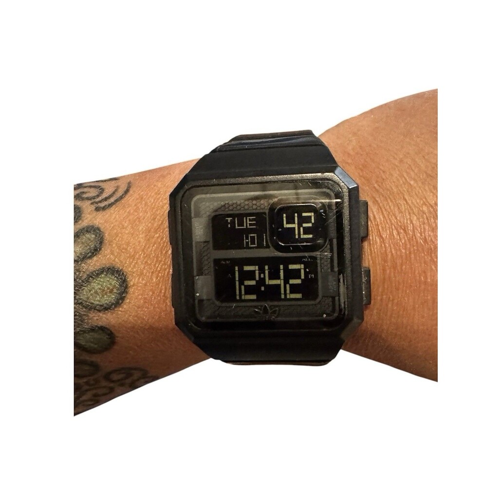 ADIDAS ADH2770 Black Watch EUC Tested New Battery